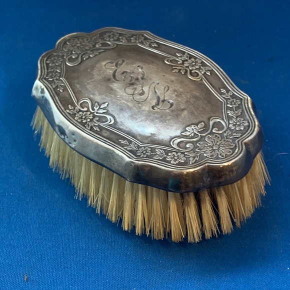 vintage Antique? F.B. sterlig silver brush #3835. main image 10